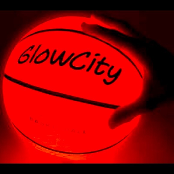GLOWCITY Nylon wound NO. 7 Basketball Official Size and Weight  GENTLY USED - Picture 2 of 10